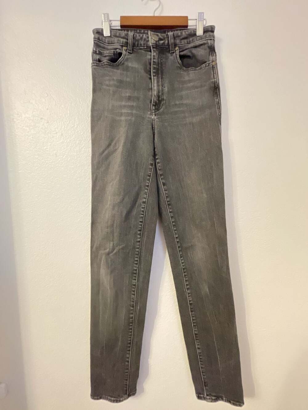 Khaite Black High Rise Skinny Jeans
Size 26